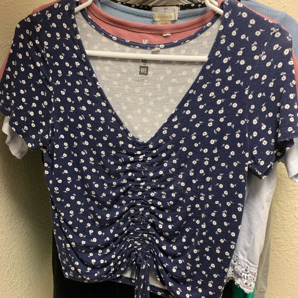 Blue floral crop top